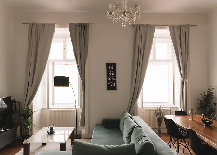 Landstrasse Retreat - Stylish & Spacious 2 Bd For 8 Guests Wien
