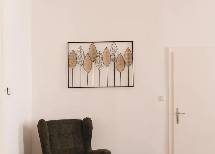 Apartment Landstrasse Retreat - Stylish & Spacious 2 Bd For 8 Guests *